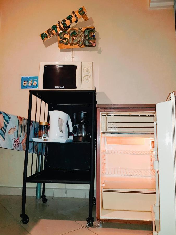 Aertisticspace In The Center 4 Bunk Dormroom Tangier Exterior photo